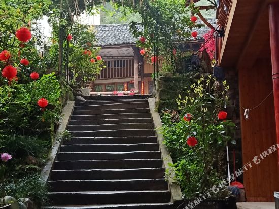 上里古镇高家庄园