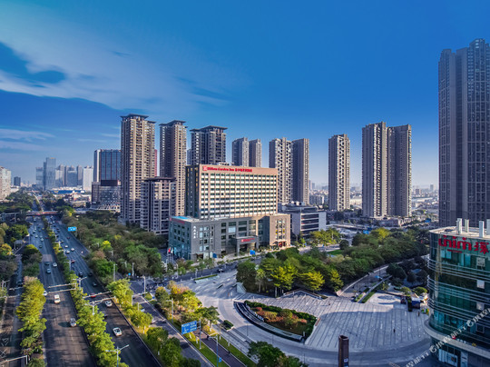 希尔顿花园酒店