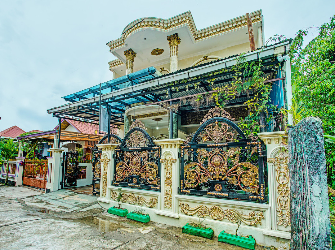 92571 Zulyan Homestay Syariah