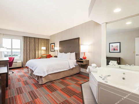 Hampton Inn Charlotte-uptown