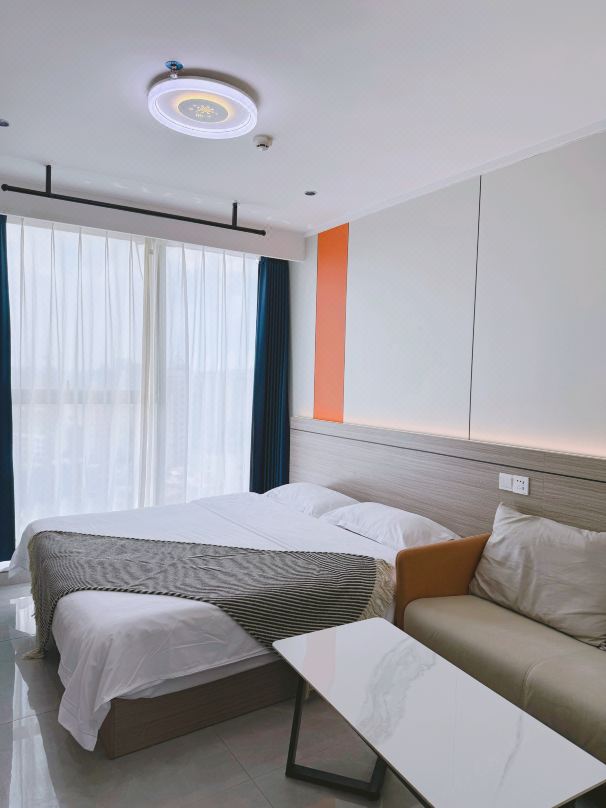 Ivy League Homestay (August 1st Uprising Memorial Hall Store)