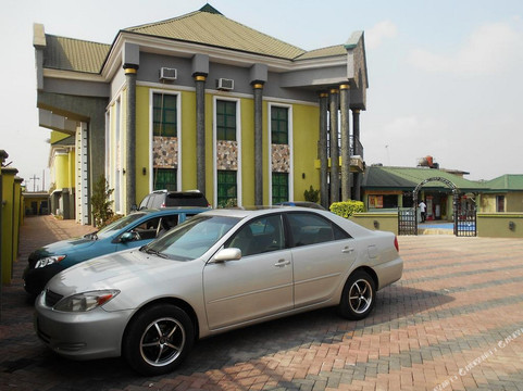 St. Regis Hotels & Resorts