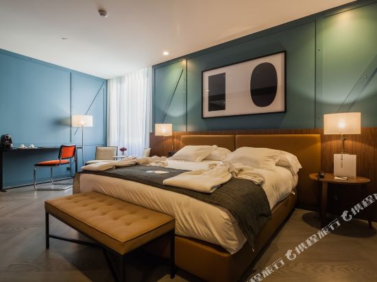 Hotel Vincci Porto Room Type - Superior Queen Room Hotel Vincci Porto Room Type - Superior Queen Room