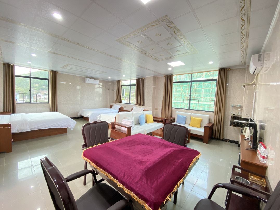 Zijin Jiuhe Hot Spring Bed and Breakfast