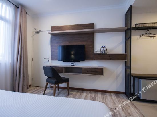 Wifi Boutique Hotel Room Type - Deluxe Double Room