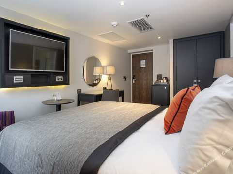 Ten Hill Place Hotel