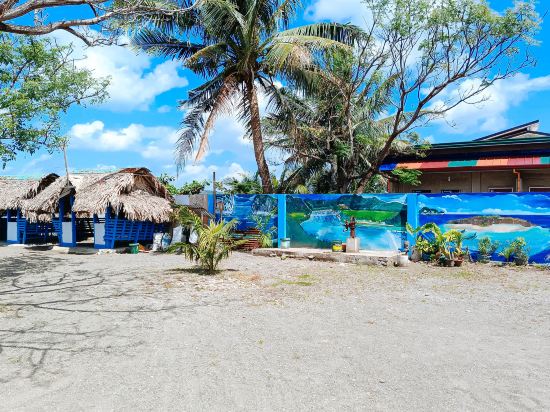 Lovely's Place Beach Resort