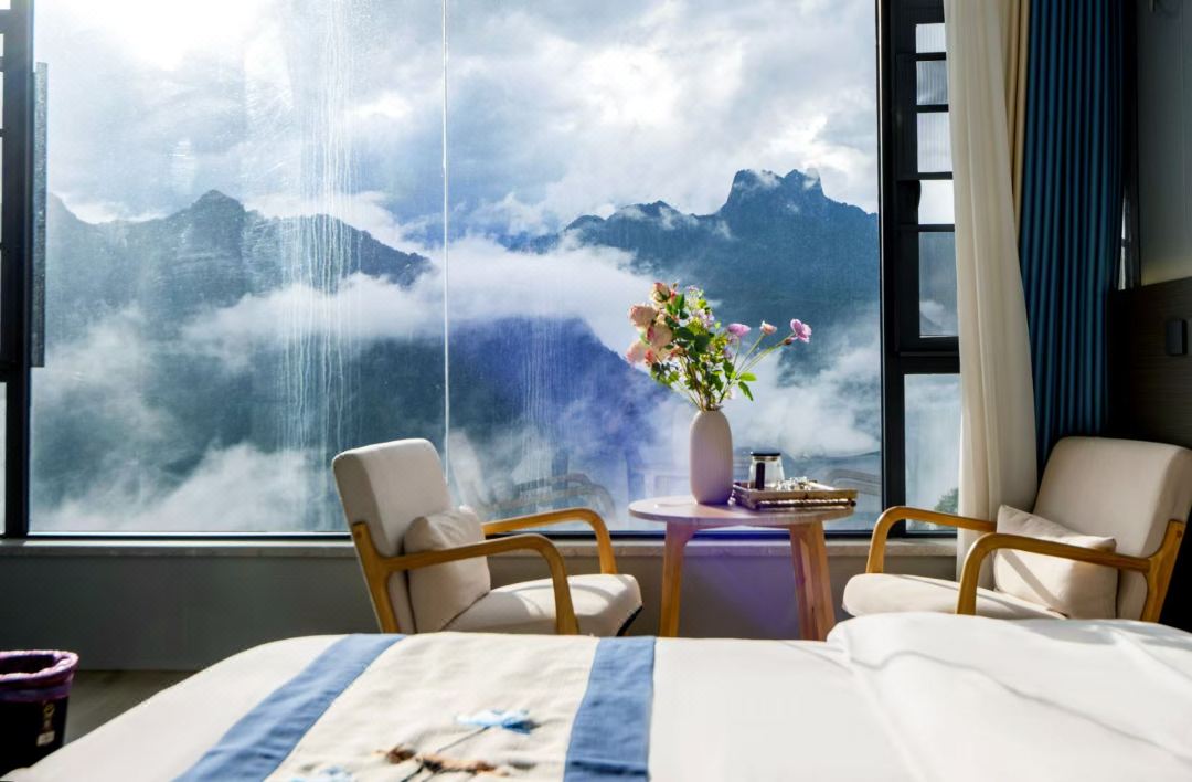 Mountain Homestay (Old Munden Village Shop)