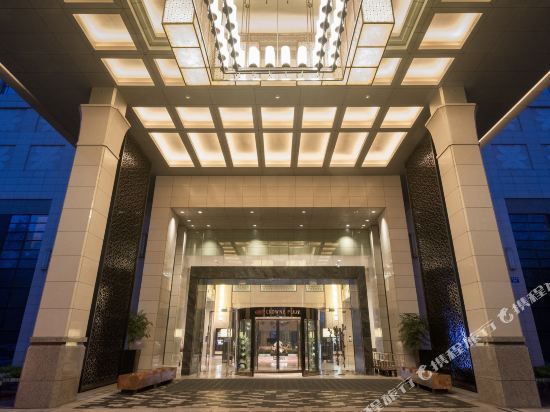 成都保利公园皇冠假日酒店