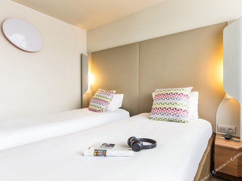 钟楼维勒庞特酒店