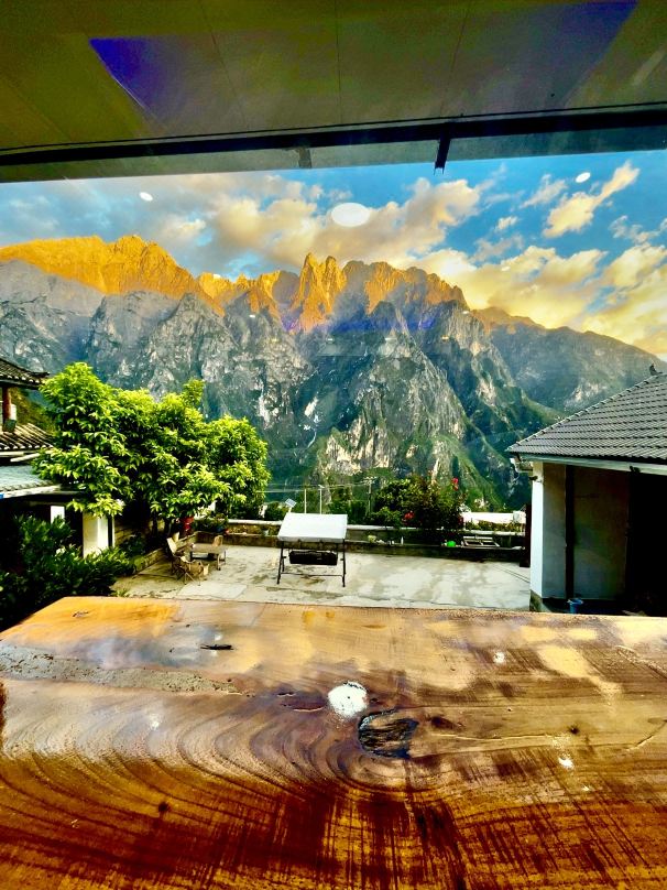 Shangri-La Zouma Homestay