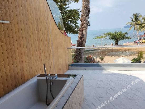 Kaibae Hut Resort Room Type - Deluxe Double Room with Sea View Kaibae Hut Resort Room Type - Deluxe Double Room with Sea View