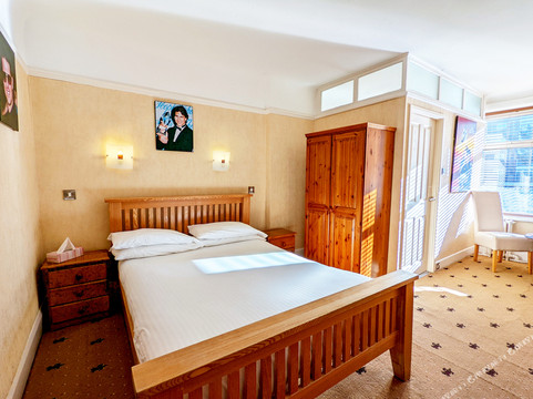 名流酒店（原品质伯恩茅斯酒店）