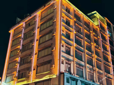 雅斯特酒店(大化县体育馆店)