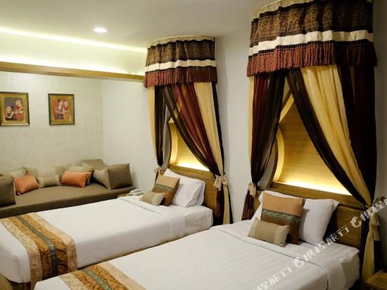 Big Tree Old Town Hotel Room Type - Deluxe Premium