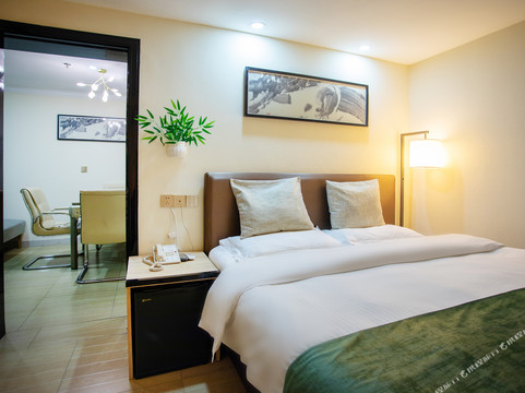 遇站南城旧梦酒店（上海奉贤南桥店)主图