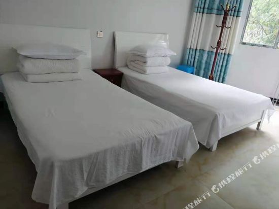 格凸啊辉农家乐