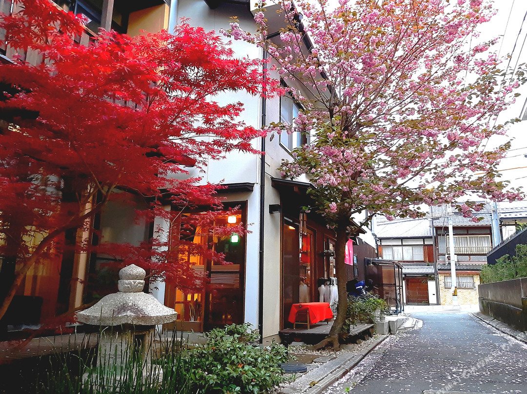 素居旅馆
