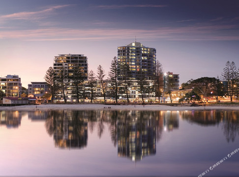 卡伦德拉酒店住宿-伦巴海滩度假村