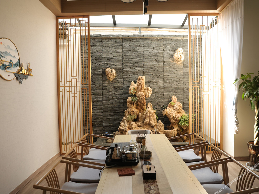 会理蜀南逸居酒店（会理古城店）