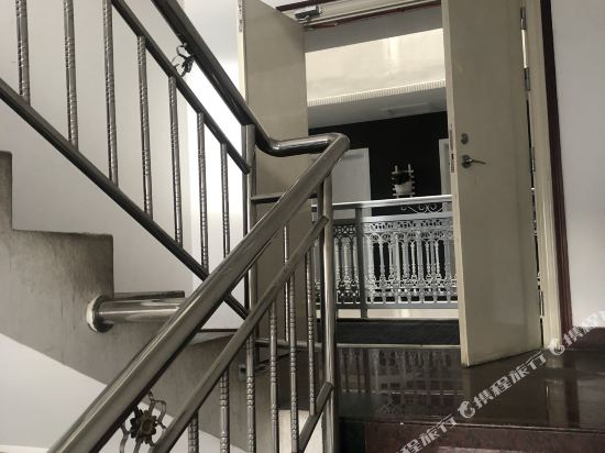 拉萨金色港湾酒店