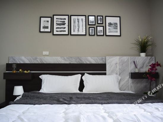 i Residence Hotel Room Type - Standard Room