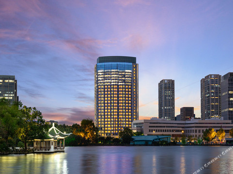 上海大华长风华邑酒店主图