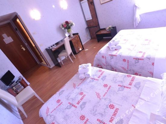 Anacapri Hotel Room Type - Large Room