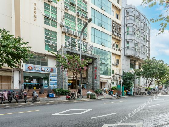 如家酒店·neo(厦门火车站万象城湖滨东路地铁站店)