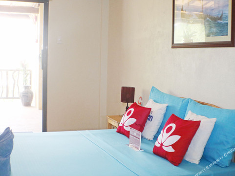 ZEN Rooms Captain's Lodge