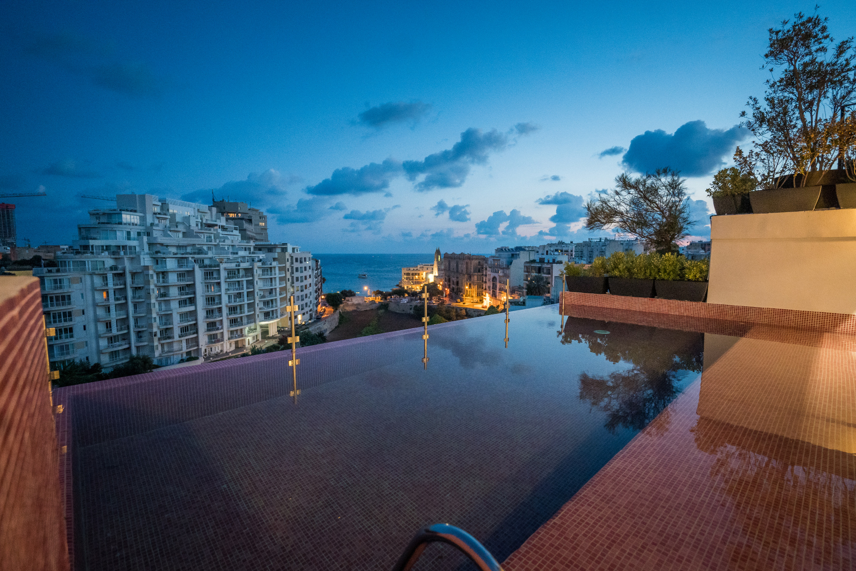 霍姆精品水疗 - IK 精选-官方