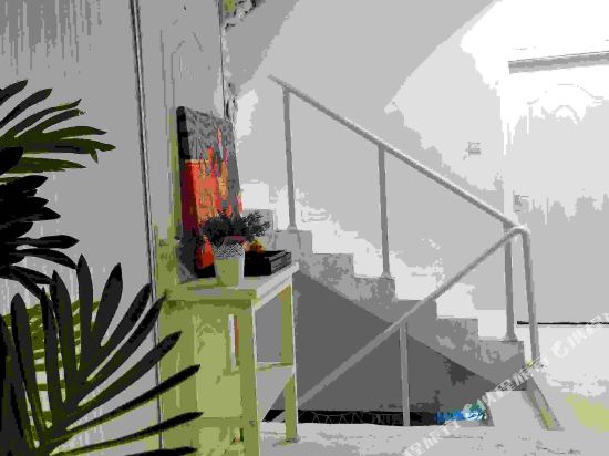 东方二里海青年旅舍