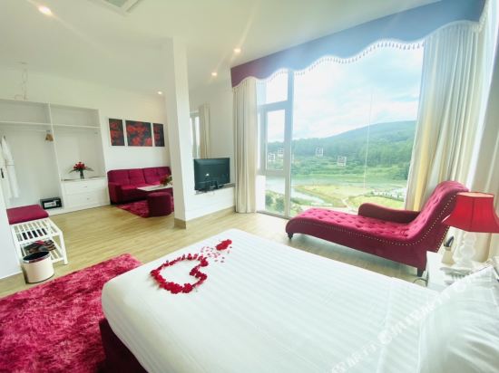 Dalat Wonder Resort Room Type - Suite Twin Room