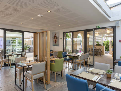 Haute-Vienne酒店住宿-南里摩日康福特酒店