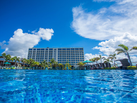 三亚哈曼度假酒店主图