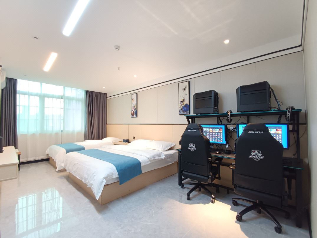 黑鯊電競公寓（英德峯光路店）