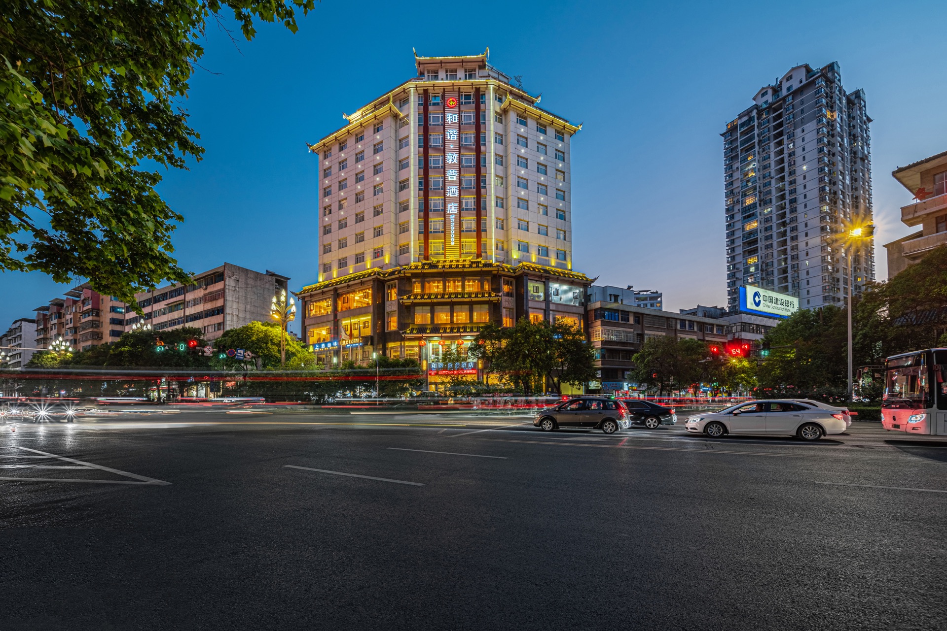 和谐·敦普酒店（凯里大十字国贸广场店）-官方