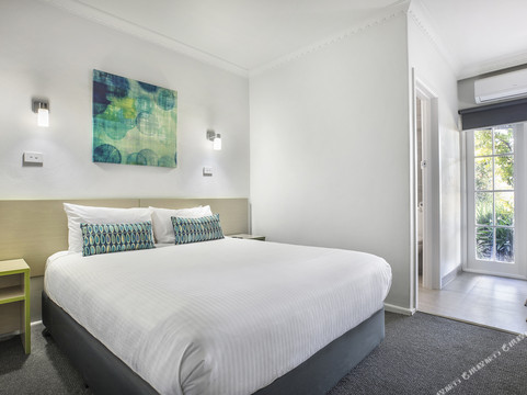 塔拉马林酒店住宿-Nightcap at Skyways Hotel