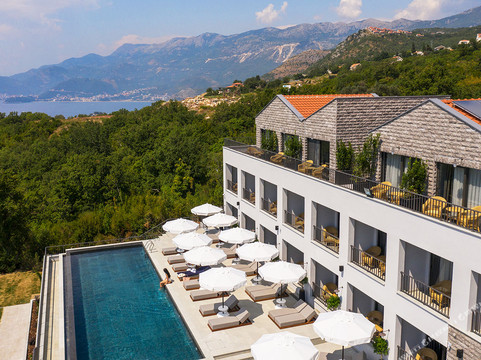 Blizikuce酒店住宿-Vivid Blue Serenity Resort