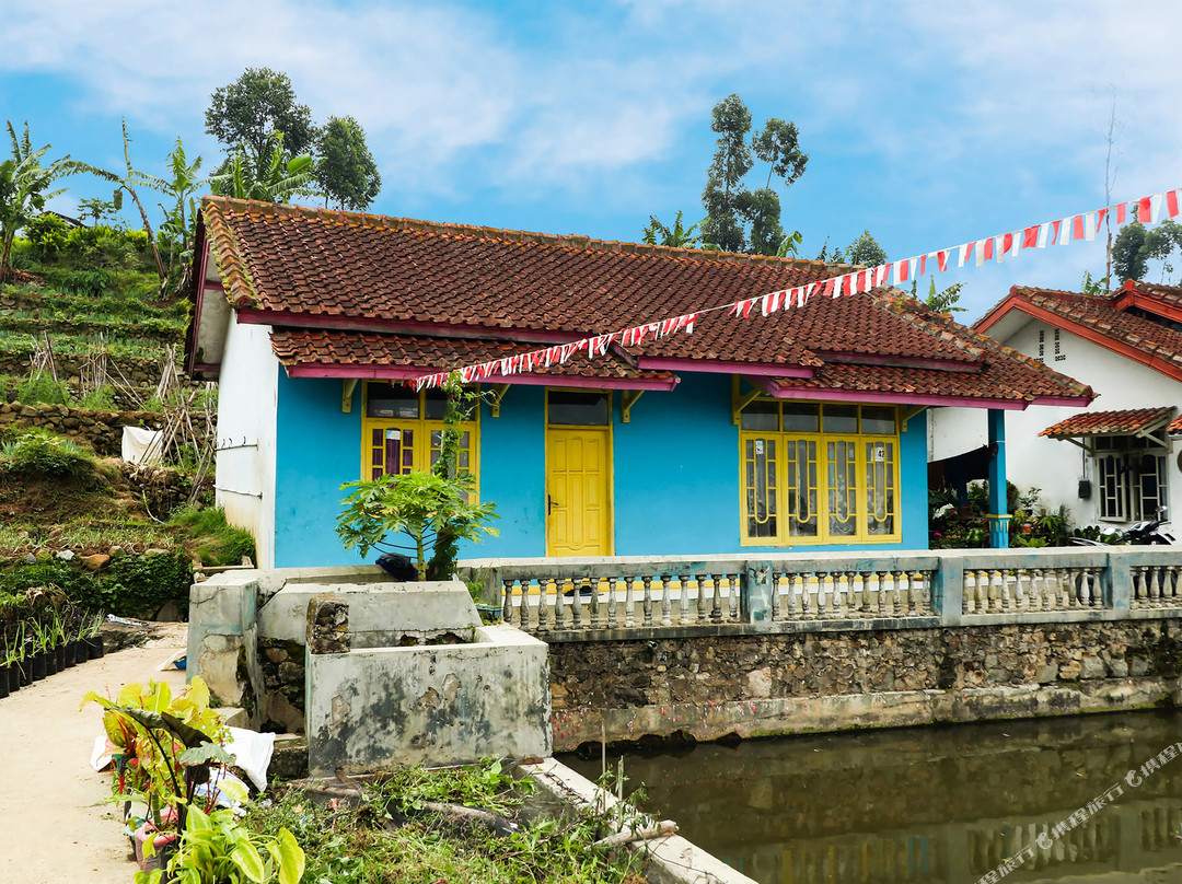 OYO Homes 90992 Eco Tourism Desa Panundaan Ciwidey Syariah