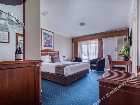 ibis Styles Albany Room Type - Family Room