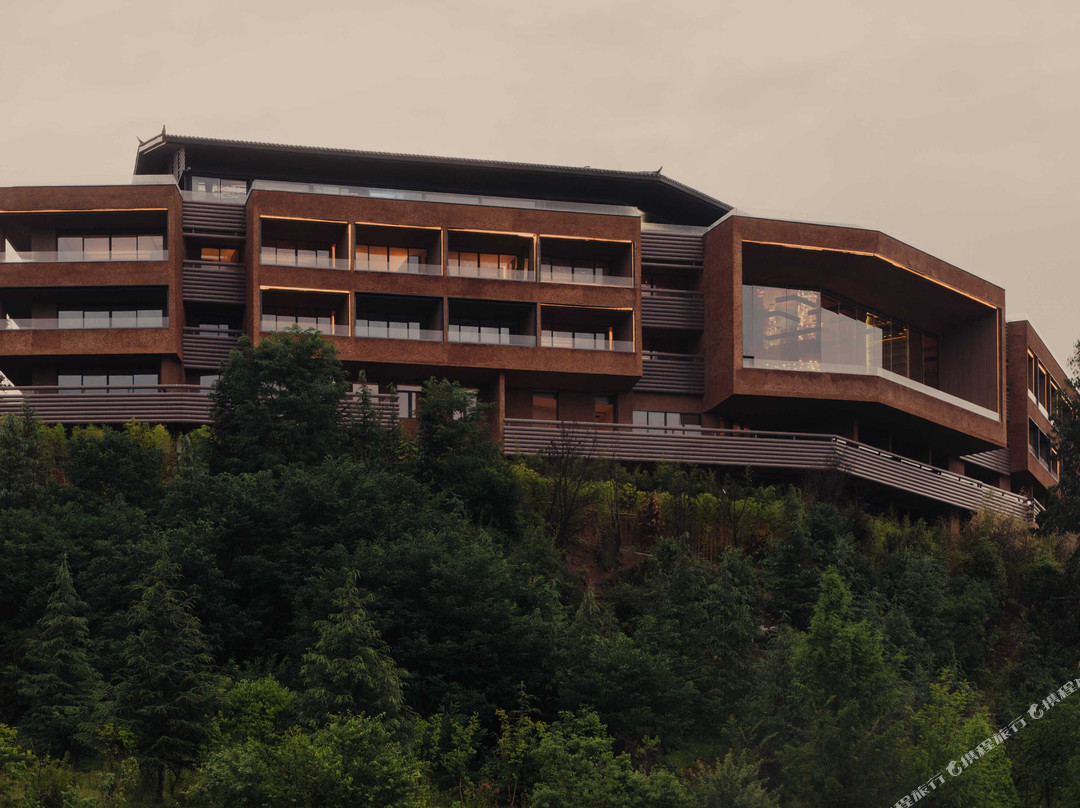 Design Hotels 泸沽湖隐奢逸境酒店
