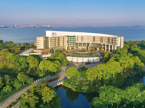 阳澄湖费尔蒙酒店