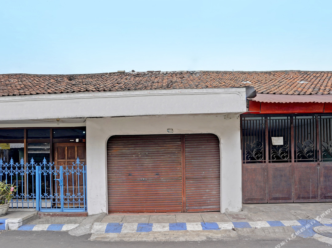 奥西多穆廖伊斯兰公寓酒店