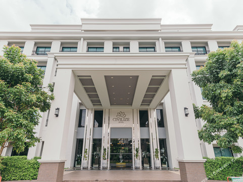 Civilize Hotel