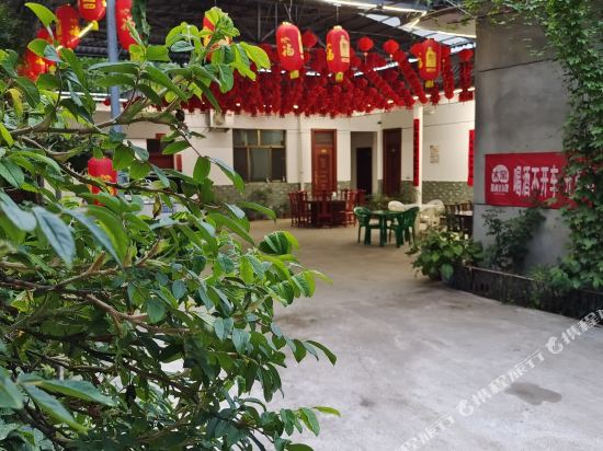 麦积山秀丽庄园