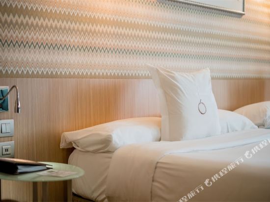 Hotel Ópera Room Type - DOUBLE STANDARD