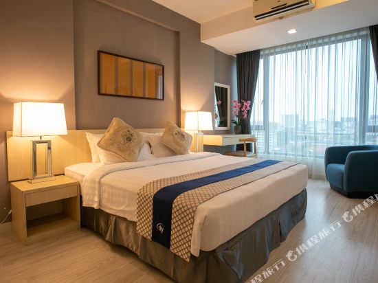 Sky Hotel Kota Kinabalu Room Type - Executive Suite Sky Hotel Kota Kinabalu Room Type - Executive Suite