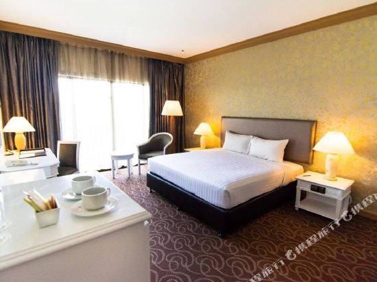 Philea Mines Beach Resort Room Type - Deluxe Room