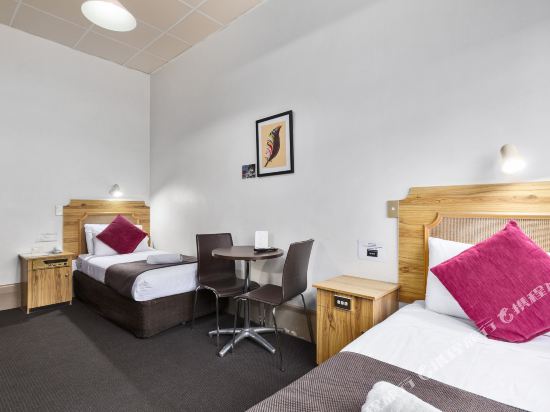 Adelaide Paringa Room Type - Twin Room